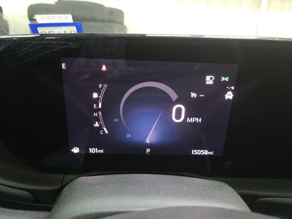 Used 2026 Buick Envista Preferred FWD image 2