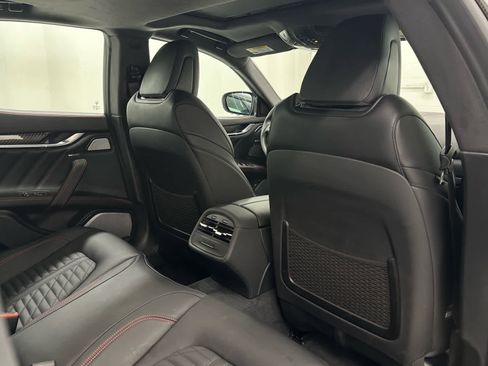 Used 2022 Maserati Ghibli Trofeo image 20
