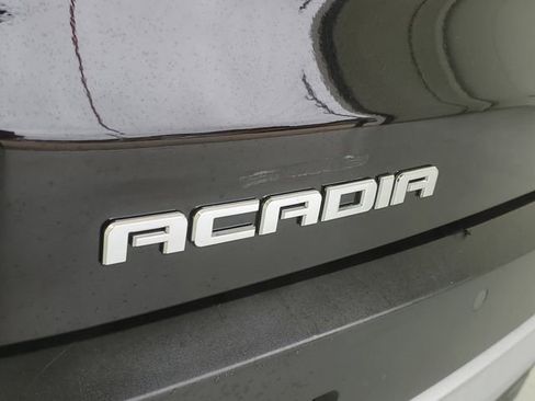 Used 2017 GMC Acadia SLT image 8