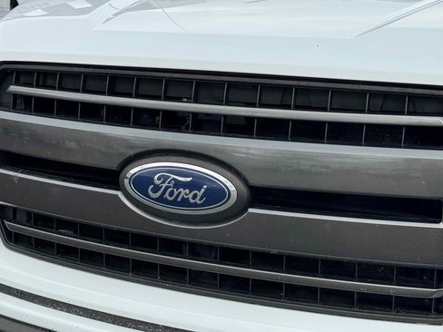 Used 2018 Ford F150 XLT w/ Equipment Group 302A Luxury image 13