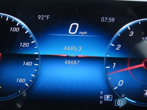 Used 2020 Mercedes-Benz GLE 350 4MATIC image 20