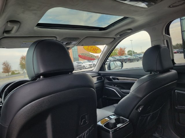 Certified 2022 Kia Telluride SX w/ SX Prestige Package AWD/4WD image 11