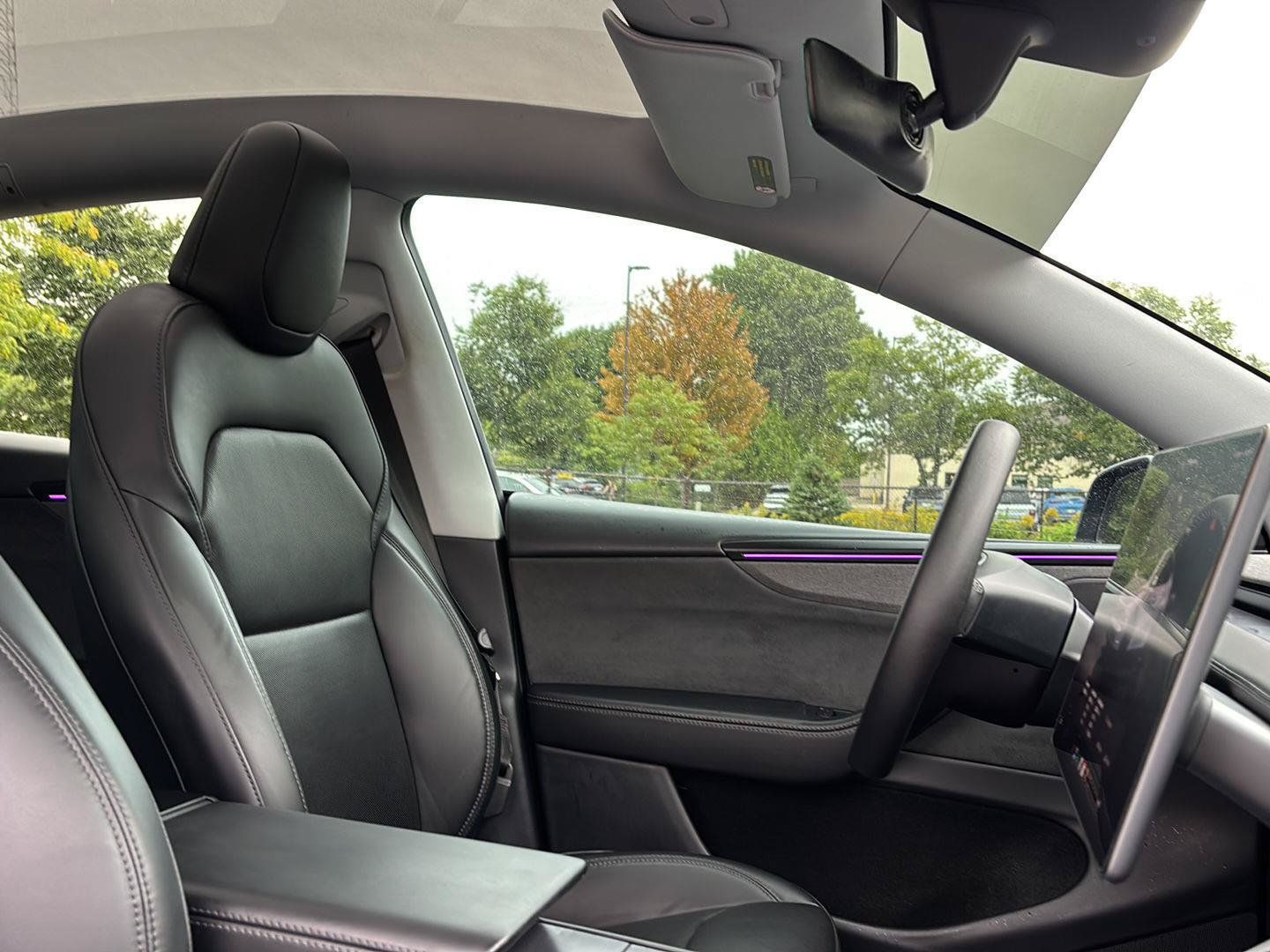 Used 2026 Tesla Model Y AWD image 12
