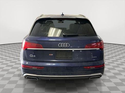Used 2023 Audi Q5 2.0T Premium w/ Convenience Package AWD/4WD image 4