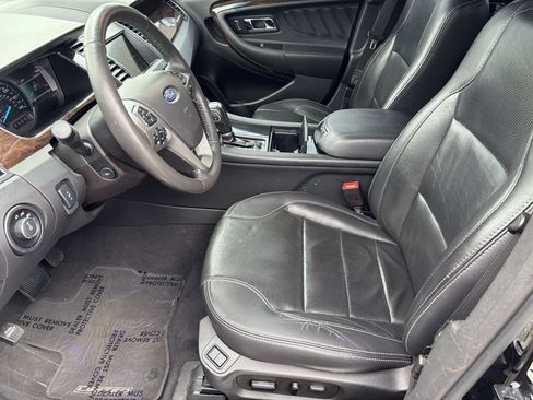 Used 2019 Ford Taurus Limited AWD/4WD image 13