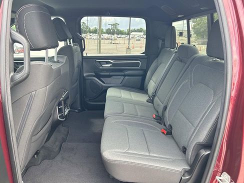 Used 2023 RAM 1500 Big Horn AWD/4WD image 21