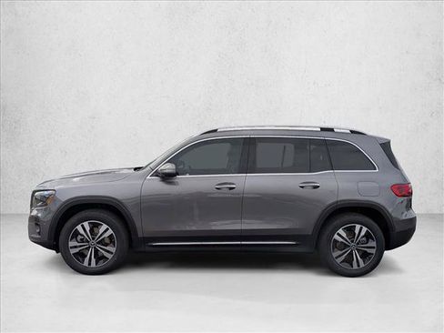 New 2026 Mercedes-Benz GLB 250 4MATIC image 5