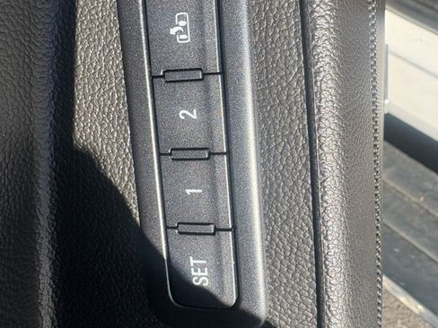 Used 2018 GMC Yukon XL Denali w/ Denali Ultimate Package image 21