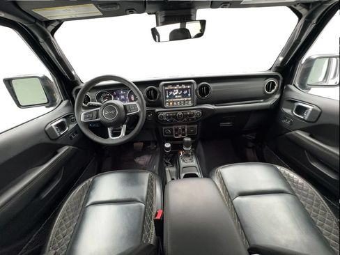 Used 2023 Jeep Wrangler Unlimited Sahara AWD/4WD image 35