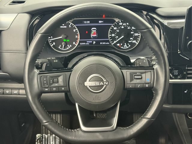 Certified 2025 Nissan Pathfinder SL FWD image 32
