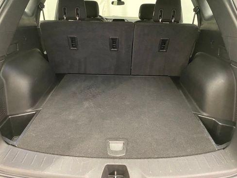 Used 2019 Chevrolet Blazer L FWD image 8