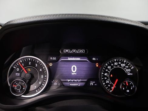 Used 2020 RAM 1500 Laramie image 38
