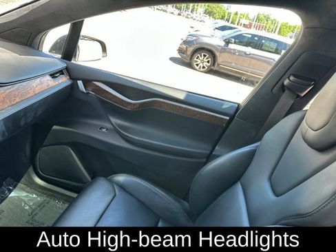 Used 2019 Tesla Model X 75D AWD/4WD image 23