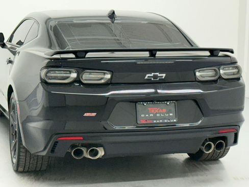 Used 2022 Chevrolet Camaro SS image 11
