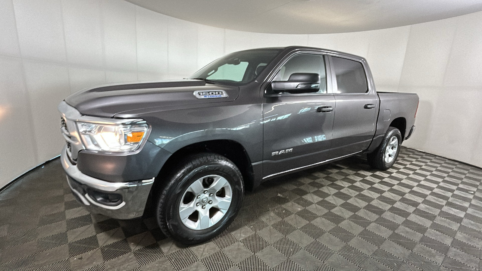Used 2023 RAM 1500 Big Horn AWD/4WD image 8