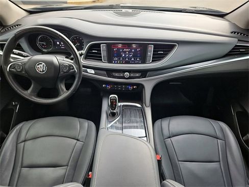 Used 2020 Buick Enclave Essence w/ Sound and Sites Package image 9