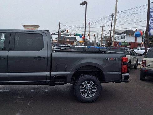 New 2026 Ford F350 Lariat image 11