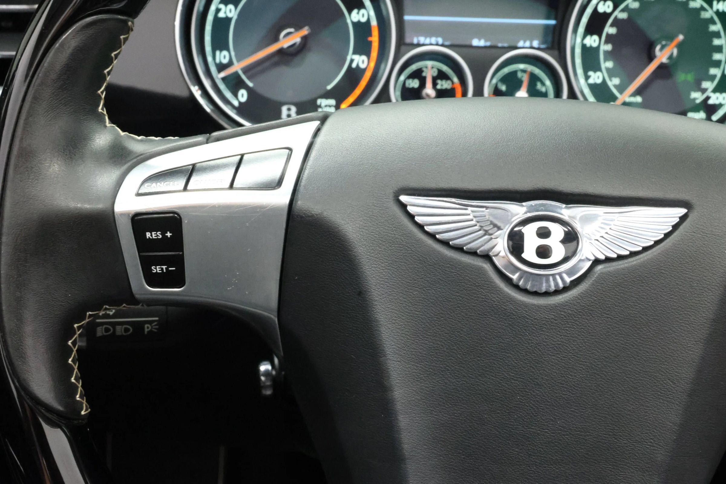 Used 2014 Bentley Continental GT V8 S AWD/4WD image 25