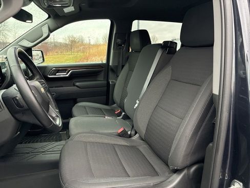 Used 2023 Chevrolet Silverado 1500 LT AWD/4WD image 22