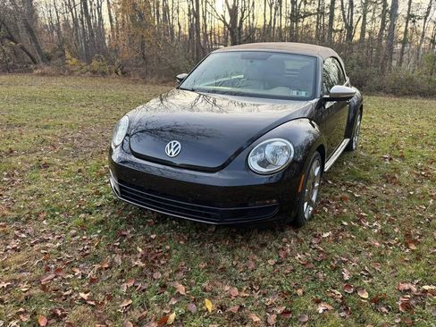 Used 2013 Volkswagen Beetle 2.5 image 44