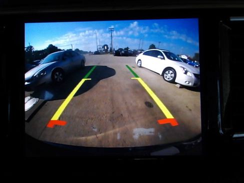 Used 2018 Chrysler Pacifica Limited FWD image 45