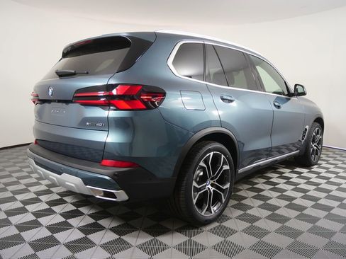 New 2026 BMW X5 xDrive40i w/ Climate Comfort Package AWD/4WD image 3