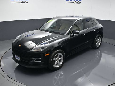 Used 2020 Porsche Macan AWD/4WD image 48