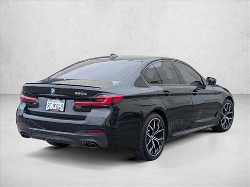 Used 2023 BMW 530e w/ M Sport Package RWD image 2