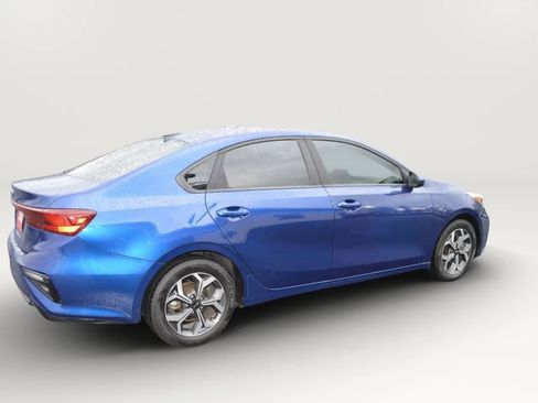 Used 2020 Kia Forte LXS image 9