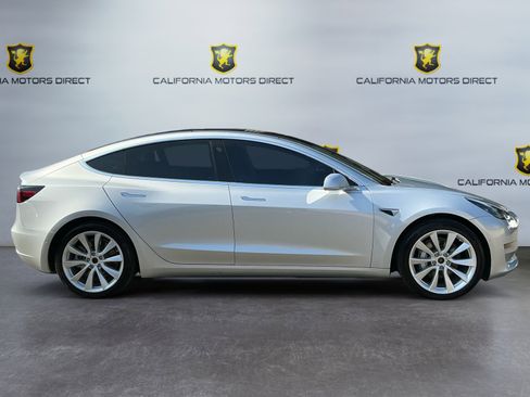 Used 2018 Tesla Model 3 Long Range image 3