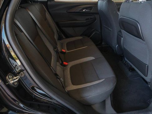 Used 2023 Chevrolet TrailBlazer LT w/ LPO, Blackout Package FWD image 30