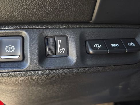 Used 2021 GMC Acadia AT4 w/ Technology Package image 27