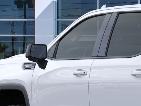 Used 2024 GMC Sierra 1500 AT4 w/ Technology Package AWD/4WD image 12