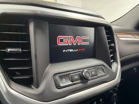 Used 2018 GMC Acadia SLE w/ Driver Alert Package I AWD/4WD image 9