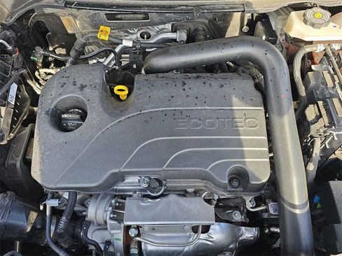 Used 2024 GMC Terrain AT4 w/ Infotainment Package II image 31