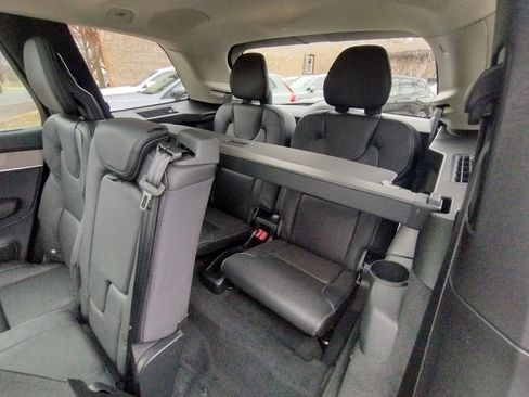 New 2026 Volvo XC90 B6 Ultra w/ Protection Package image 31