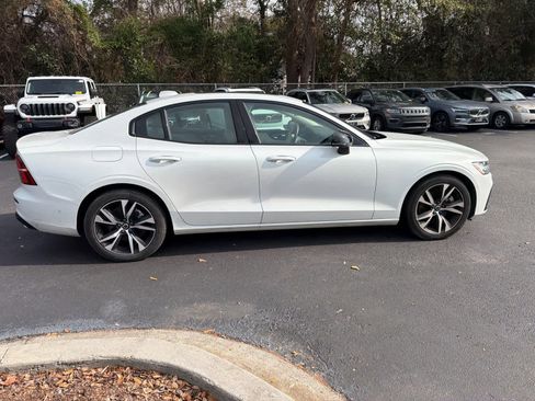 Certified 2025 Volvo S60 B5 Plus image 21