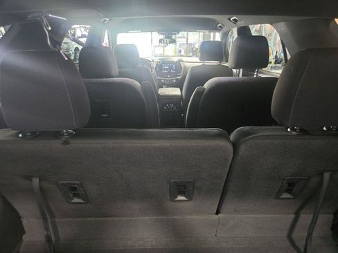 Used 2022 Chevrolet Traverse LT AWD/4WD image 27