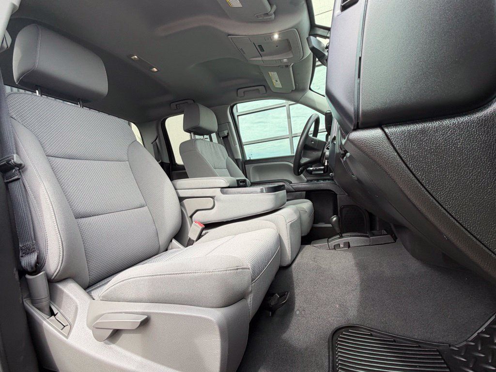 Used 2019 GMC Sierra 1500 Limited w/ Elevation Edition AWD/4WD image 18