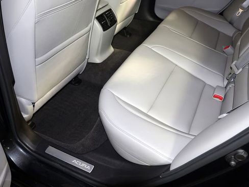 Used 2015 Acura TLX FWD image 27