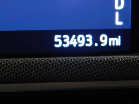 Used 2022 Ford Mustang Mach-E Select image 29