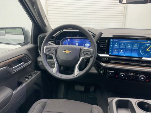 New 2026 Chevrolet Silverado 1500 LT image 26