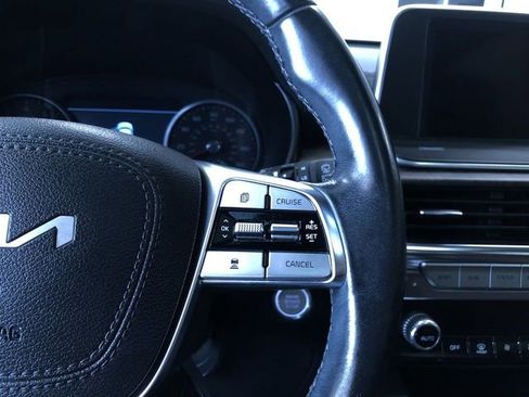Used 2022 Kia Telluride SX w/ SX Prestige Package image 27