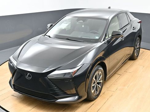 Used 2023 Lexus RZ 450e Premium w/ Technology Package AWD/4WD image 40