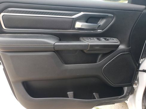 Used 2025 RAM 1500 Big Horn AWD/4WD image 11