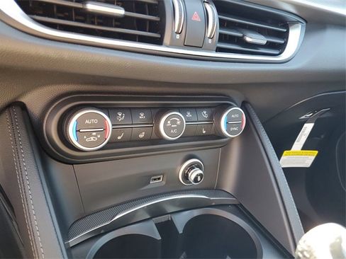 New 2025 Alfa Romeo Stelvio Sprint w/ Veloce Package image 29