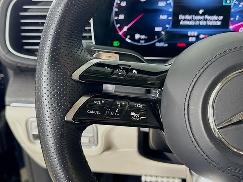 Certified 2025 Mercedes-Benz GLS 450 4MATIC image 12