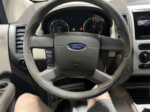 Used 2007 Ford Edge SE FWD image 11
