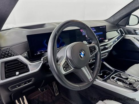 Certified 2024 BMW X7 xDrive40i w/ M Sport Package AWD/4WD image 9