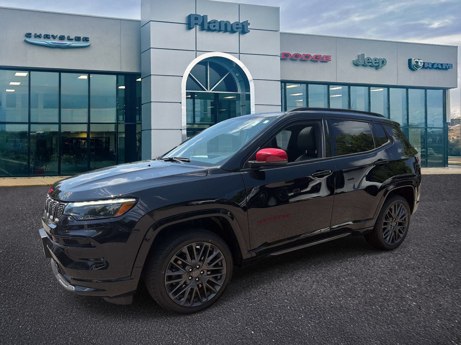Used 2023 Jeep Compass Limited w/ Elite Group for (Red) Edition AWD/4WD image 4